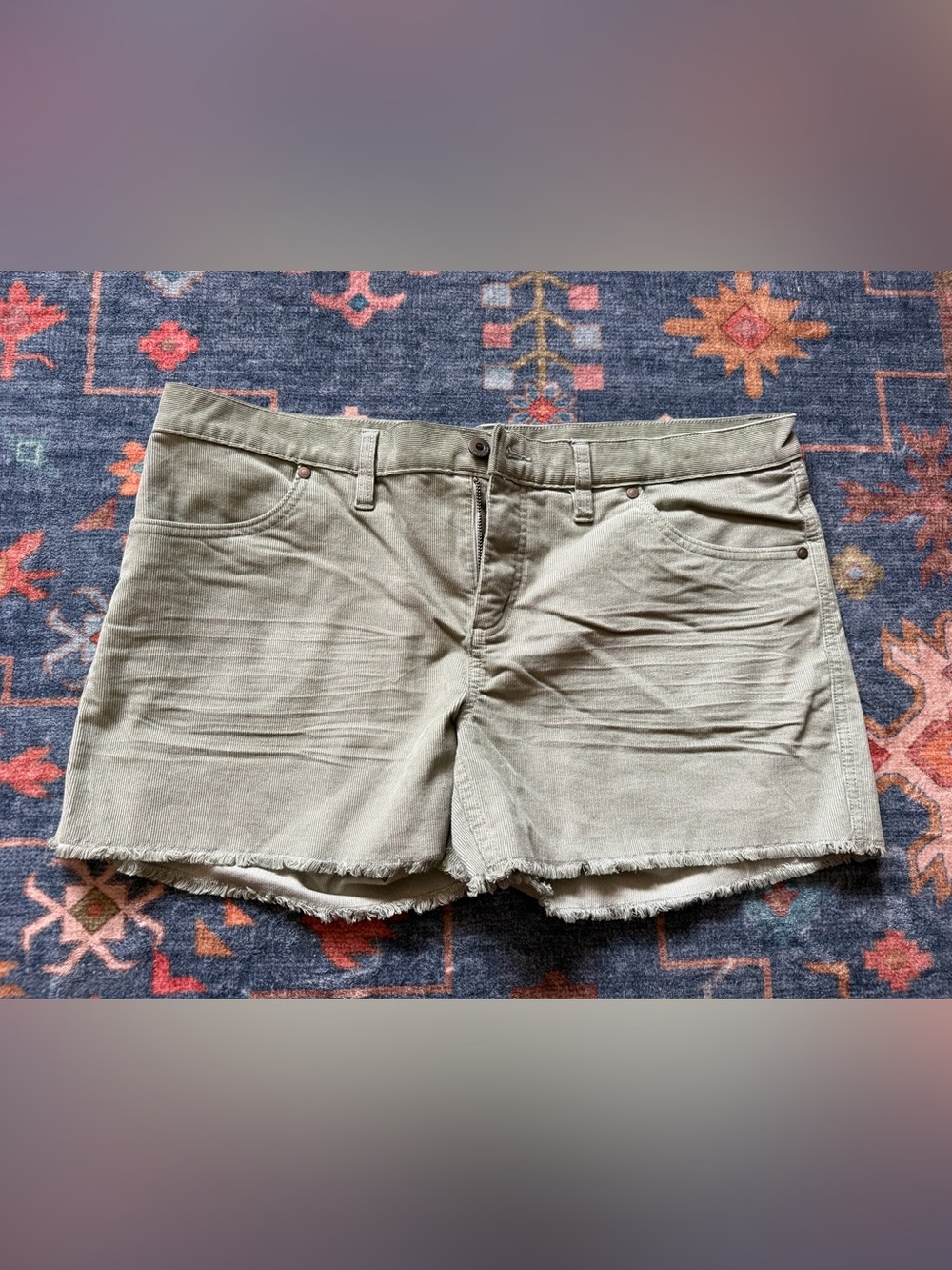 Carve Designs Olive Green Frayed Hem Jean Shorts